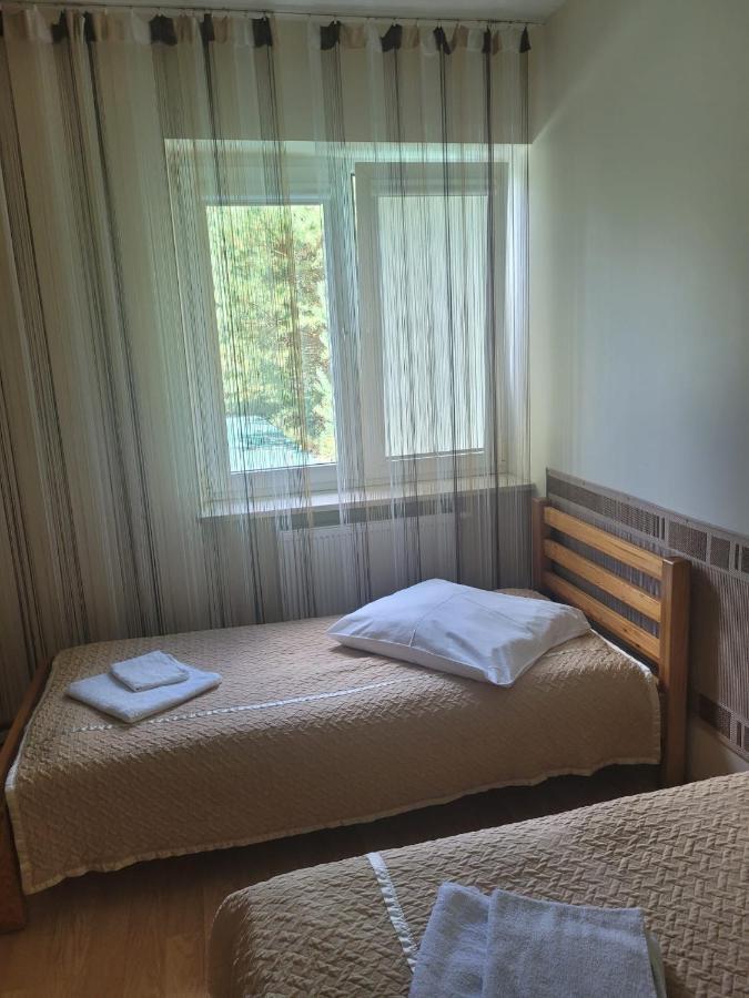 Albert Turystyczne Uslugi Hotelarskie Varsovia Exterior foto